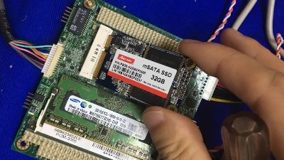 板載迷你mSATA固態(tài)硬盤的安裝方法